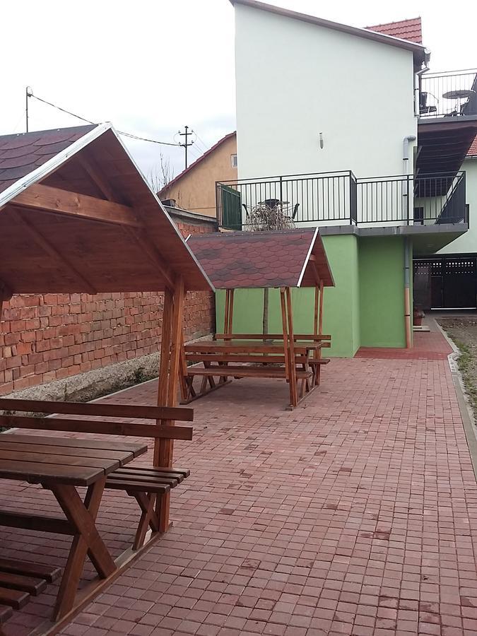 Pensiunea Casa Szabi Luna de Sus  Exterior photo